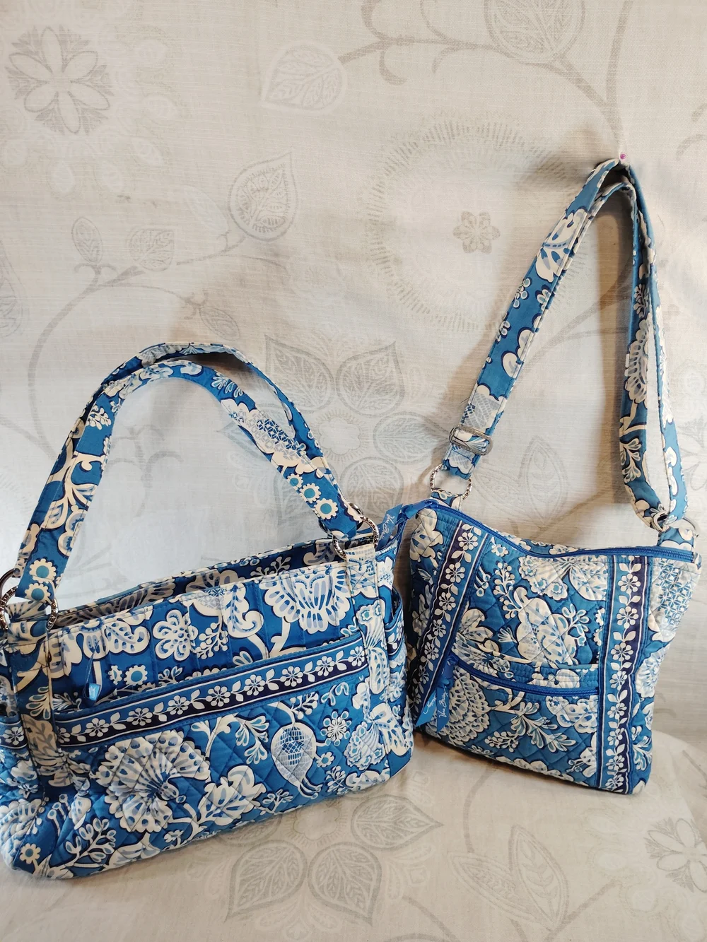 Vera Bradley 2pc  Blue and White Floral Quilted Crossbody & Shoulder Bag Set